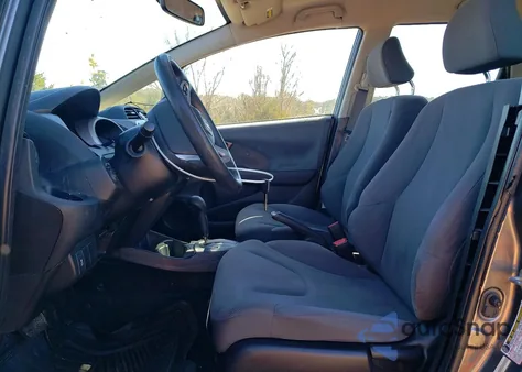 2013 Honda Fit z USA, uszkodzony, nr VIN JHMGE8H30DC022242